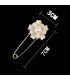 SB178 - Classic pearl flower brooch